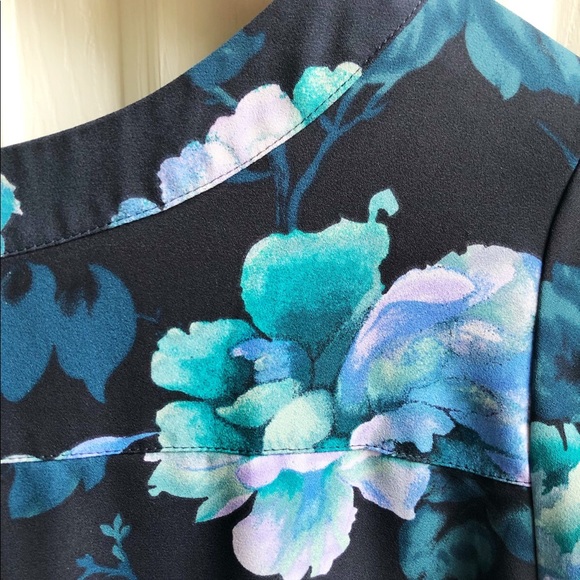 Loft Floral Hi-Lo Blouse - Picture 2 of 3